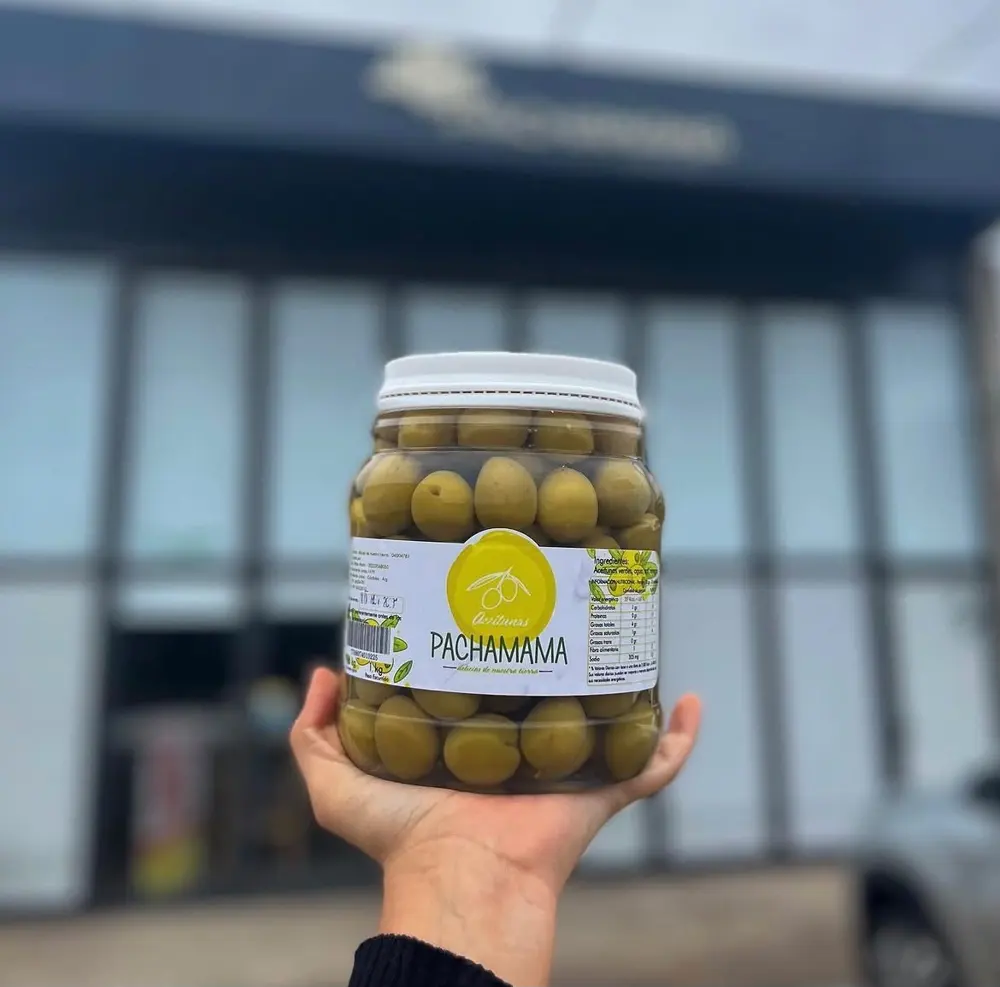 Frasco de 1 kg de aceitunas verdes Pachamama para comercios